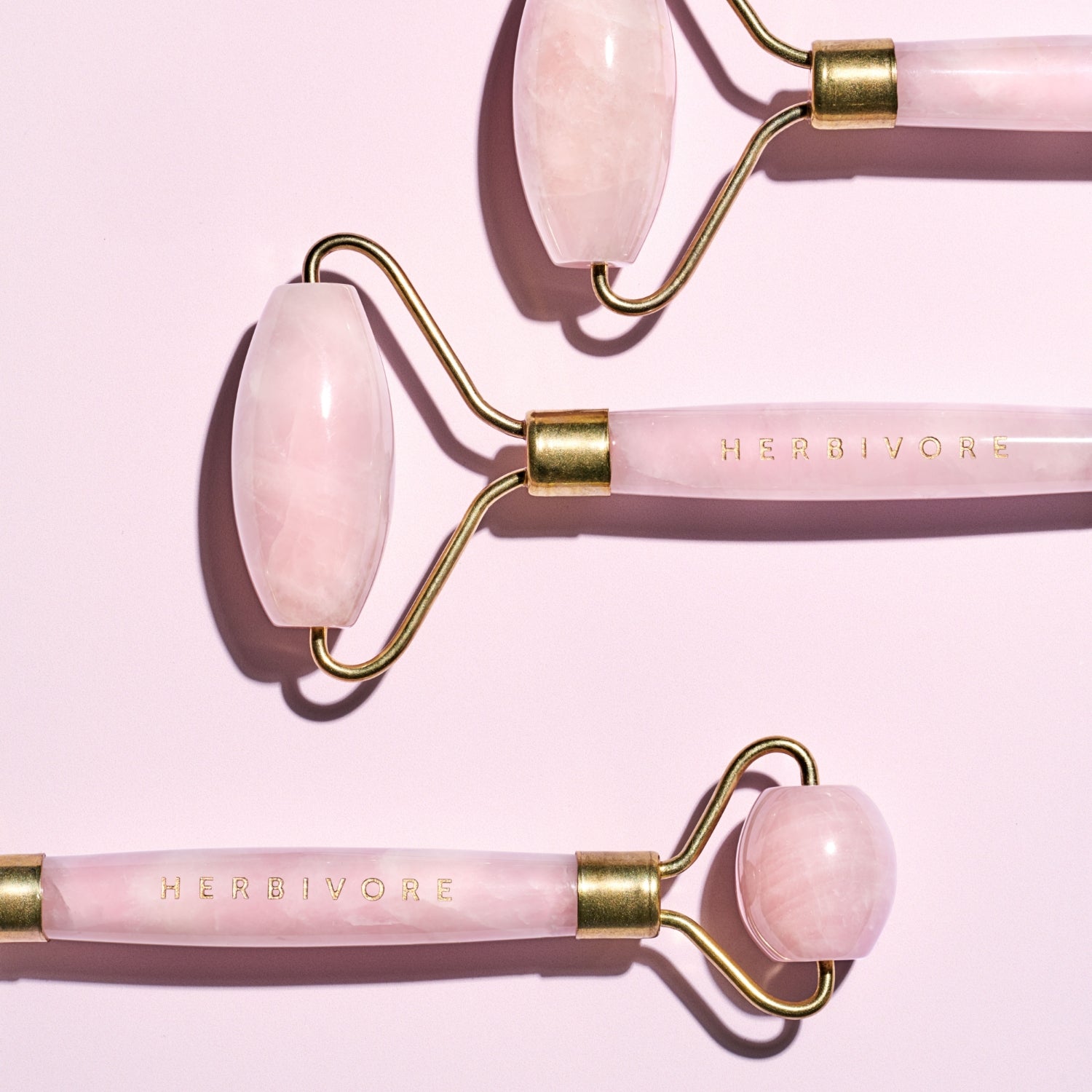 Rose Quartz De-Puffing Face Roller - FINAL SALE